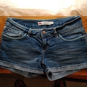 Levi's Shorty Short